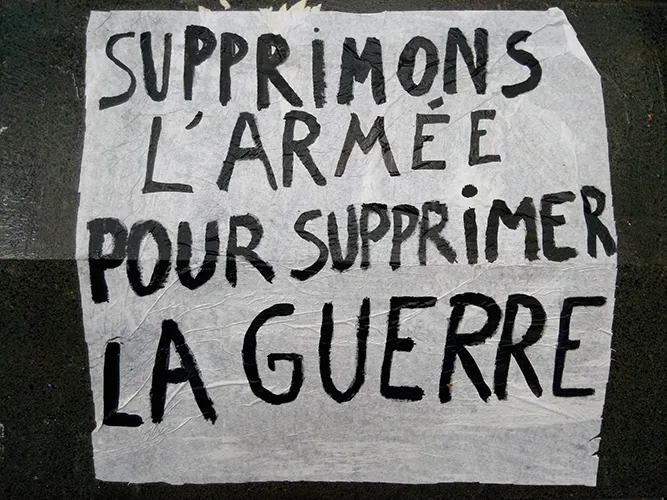 Collectif Maudite soit la guerre (34) : Guerre, quelle guerre?
